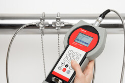 katflow-200-ultrasonic-flowmeter